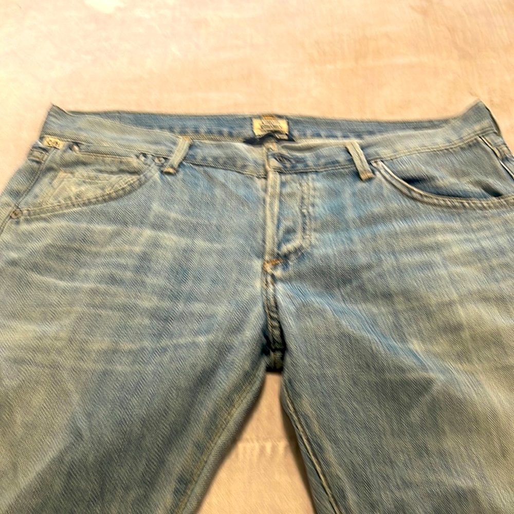 Citizens of Humanity Emerson slim boyfriend jeans w/ tears at knees size 28